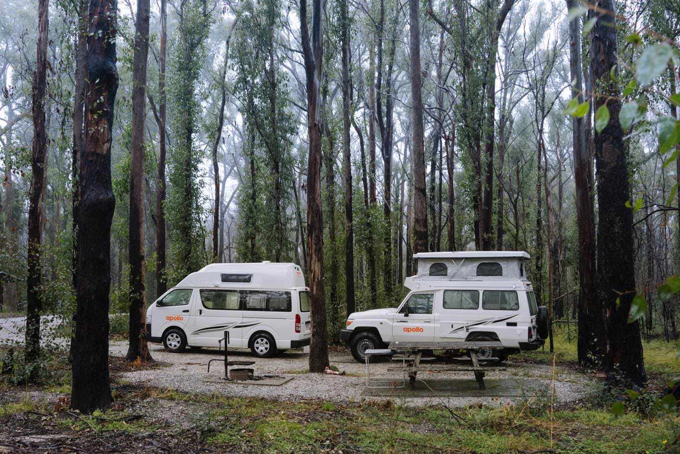 Apollo Hitop and Apollo Trailfinder Camper on a rainy day in Bald Rock National Park