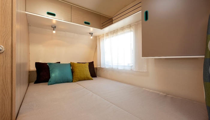 Adria 472PK caravan internal bed